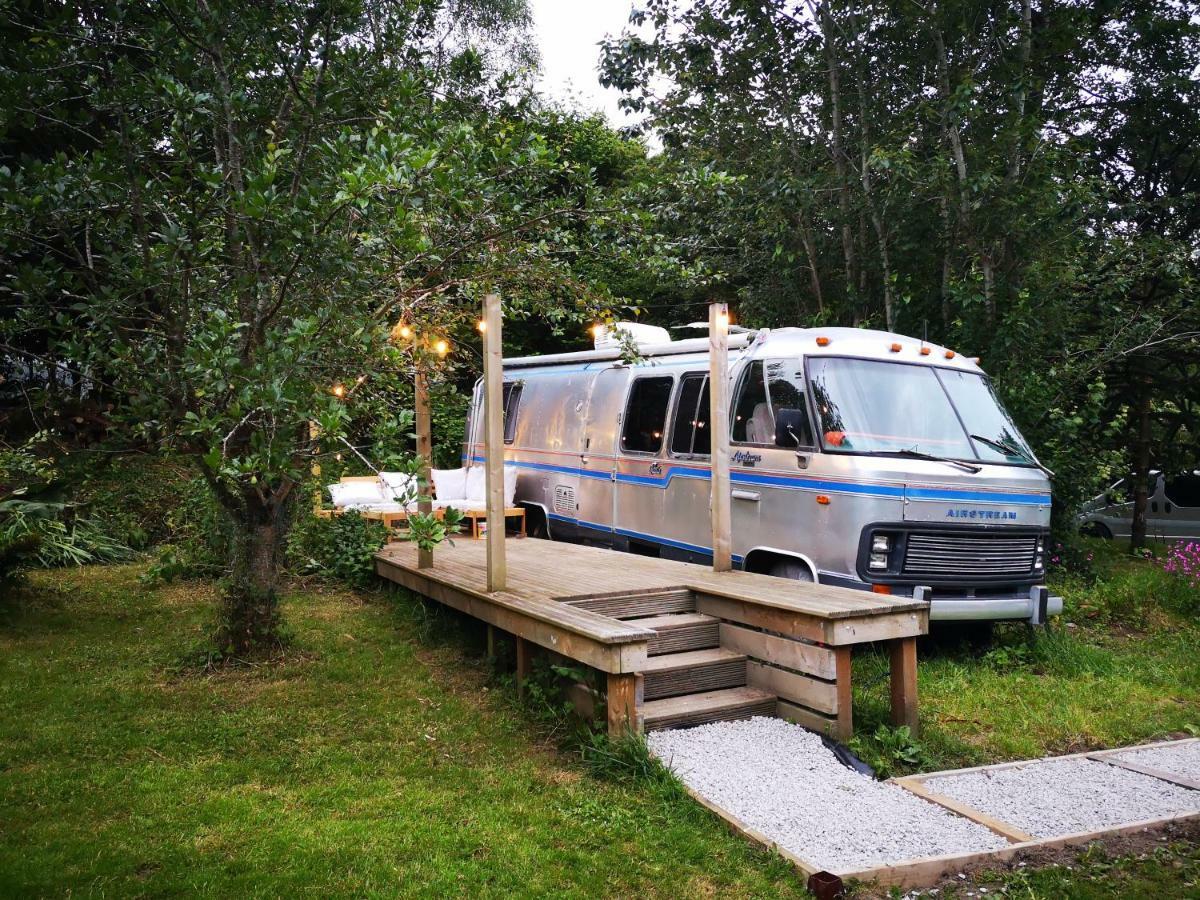 Glamping 1970 American Airstream Motorhome Ponsanooth Dış mekan fotoğraf
